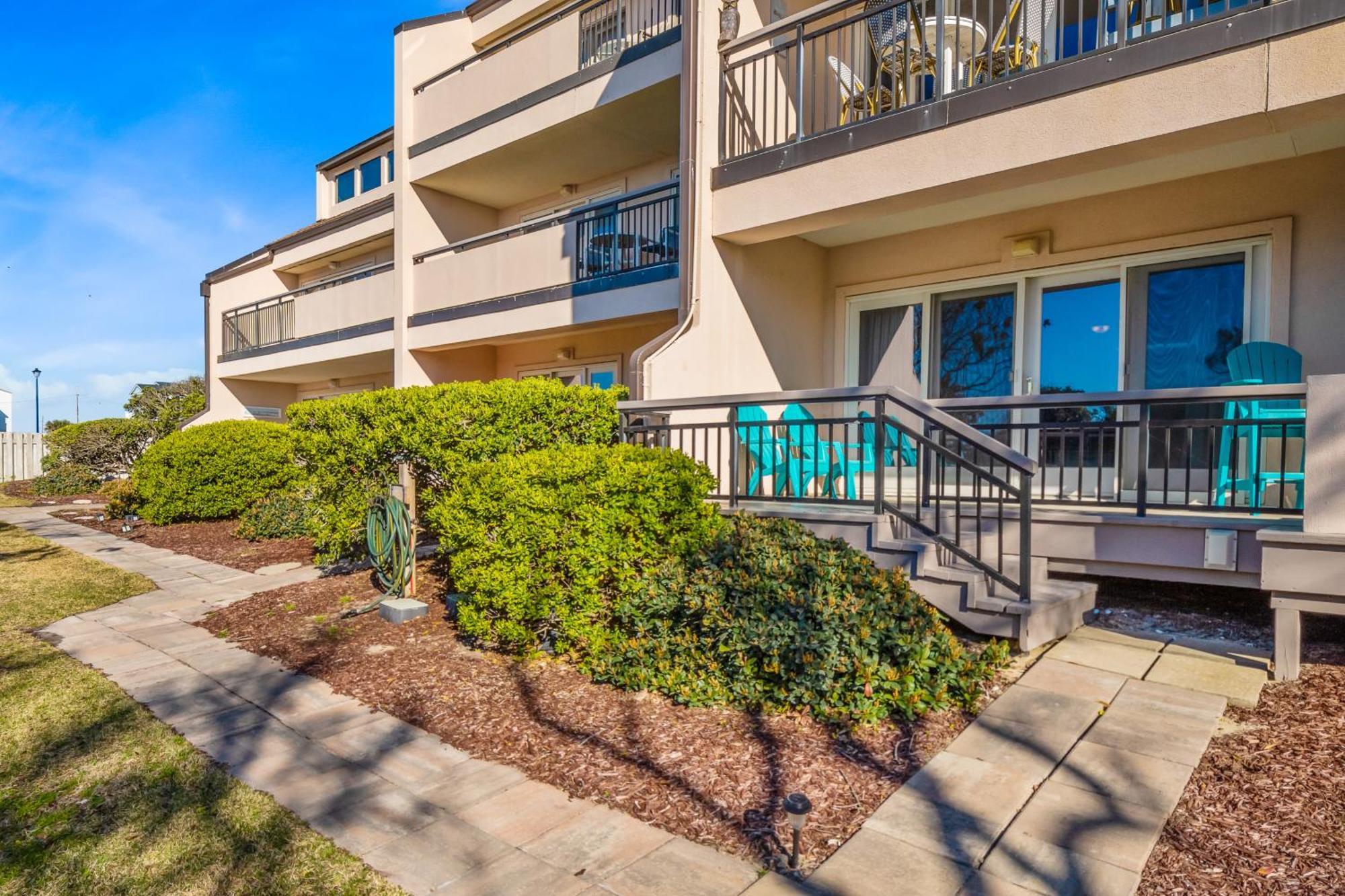 Beachwalk Pine Knoll Shores Zimmer foto